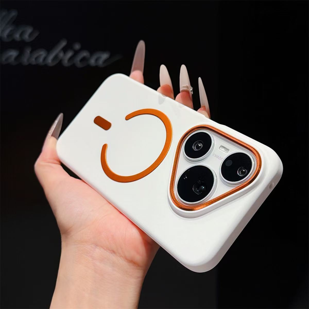 Huawei Pura 70 - Coque de téléphone magnétique en PC
